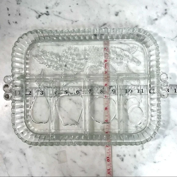 Vintage Indiana Glass Dish Server Fruit Divided - Picture 2 of 5